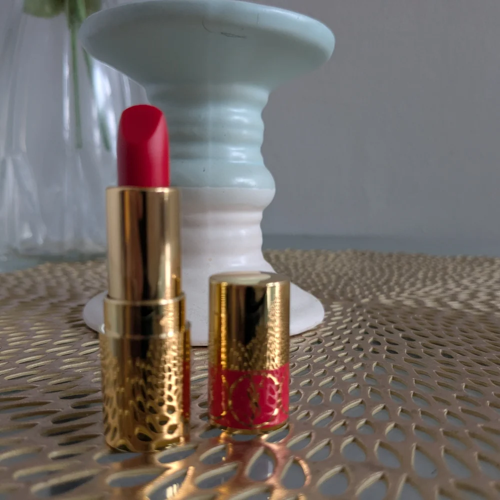 Yves Saint Laurent Luxurious Red Lipstick Mini